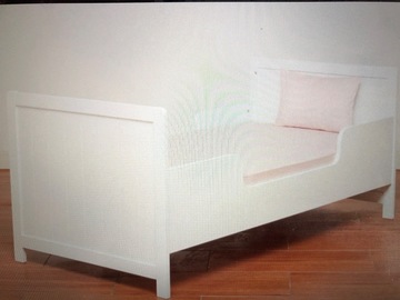 Selling: Toddler bed