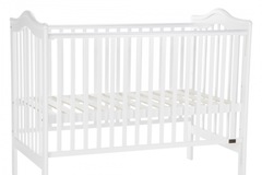 Selling: Baby crib