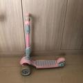 Selling: Kids scooter 