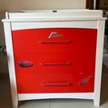 Selling: Kids changing table/dresser