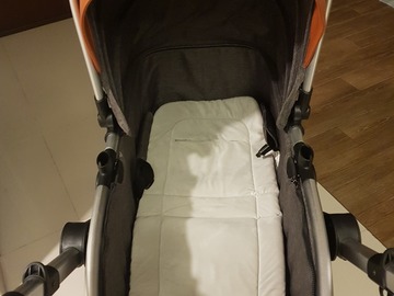 Selling: Baby stroller 