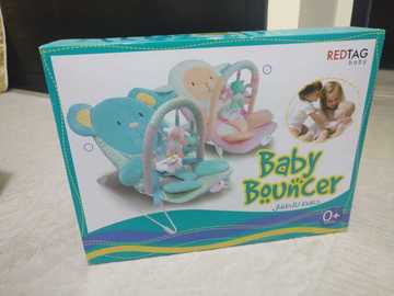 Selling: Baby bouncer 