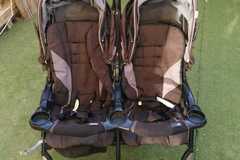 Selling: Twin Umbrella Stroller 