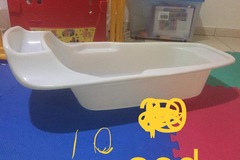 Selling: Baby bath