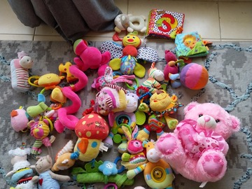 Selling: Soft toys bundle