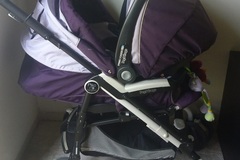 Selling: Peg perego stroller and carseat