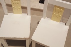Selling: Woodden chairs