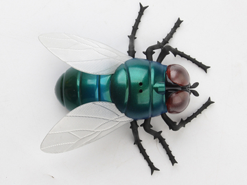 Selling: Remote Control Infrared Giant Fly Toy