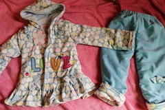 Selling: Winter hoodie and pants set