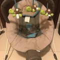 Selling: Bouncing chair 