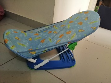 Selling: Bath chair