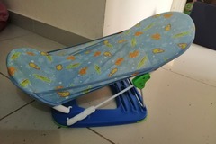 Selling: Bath chair