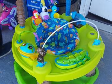 Selling: ExerSaucer Bouncer