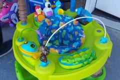 Selling: ExerSaucer Bouncer