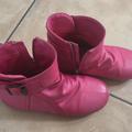 Selling: Boots for kids