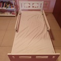 Selling: Toddler bed + mattress 