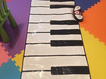 Selling: Floor piano from ELC