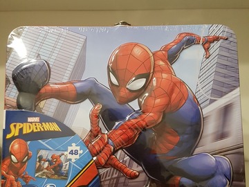 Selling: Spiderman Lunchbox with 48 pc Puzzle Inside