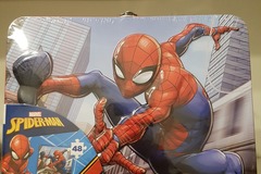 Selling: Spiderman Lunchbox with 48 pc Puzzle Inside