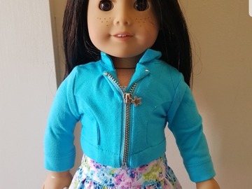 Selling: American girl doll 