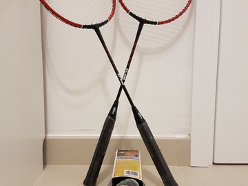 Selling: Set of 2 badminton rackets + 5 shuttlecocks