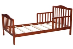Selling: Kids bed