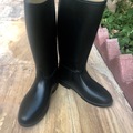 Selling: Children horse riding boots sizeEUR33