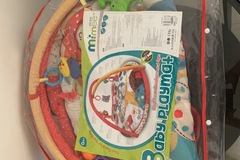 Selling: Baby mat