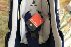 Selling: Infant Car Seat