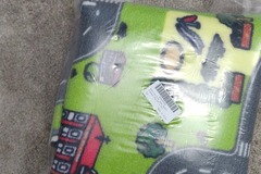Selling: Play mat rug