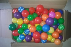 Selling: 500pcs good quality plastic balls