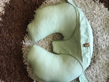 Selling: Nursery pillow 